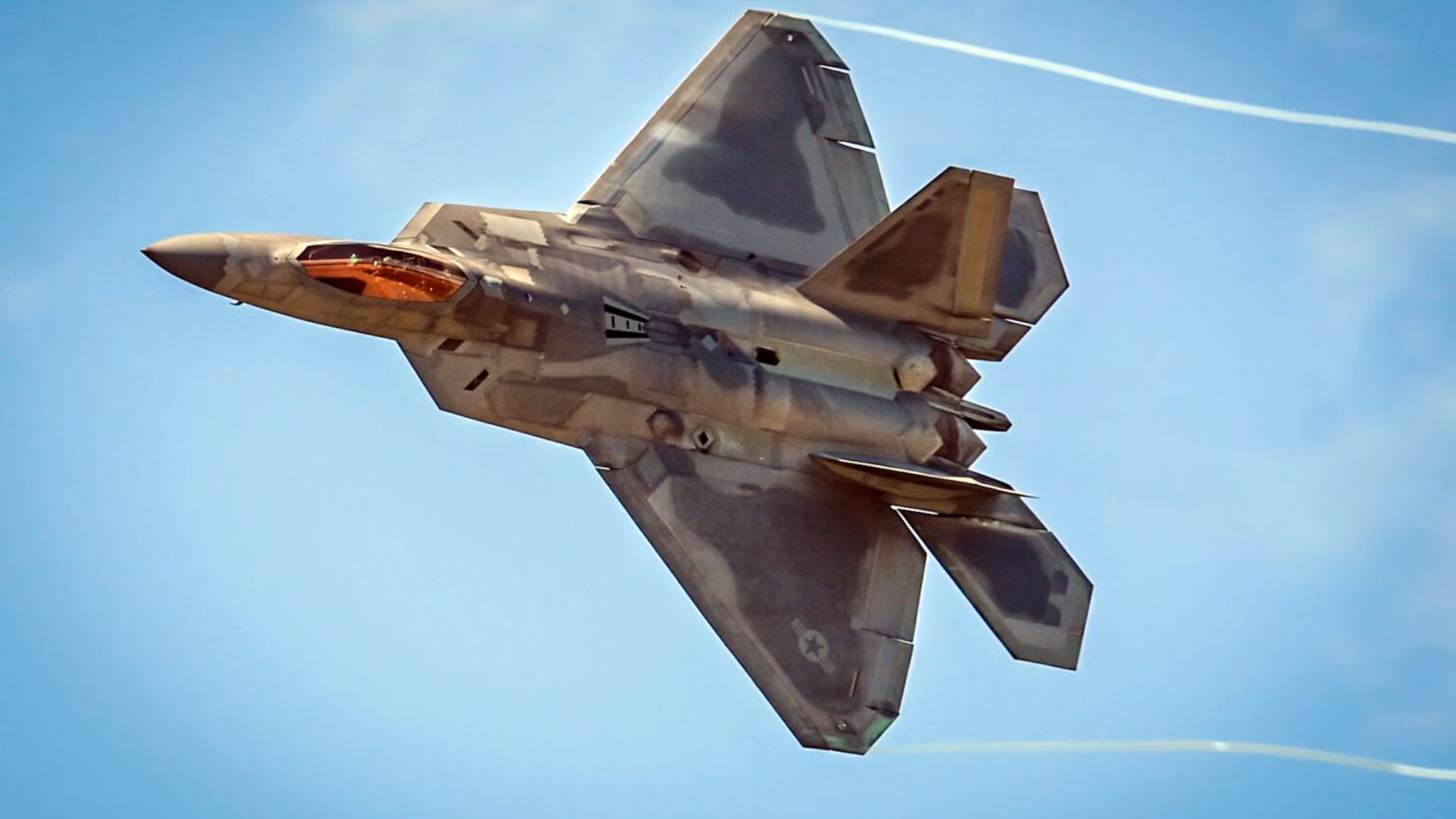 Airborne electronic warfare and jamming systems